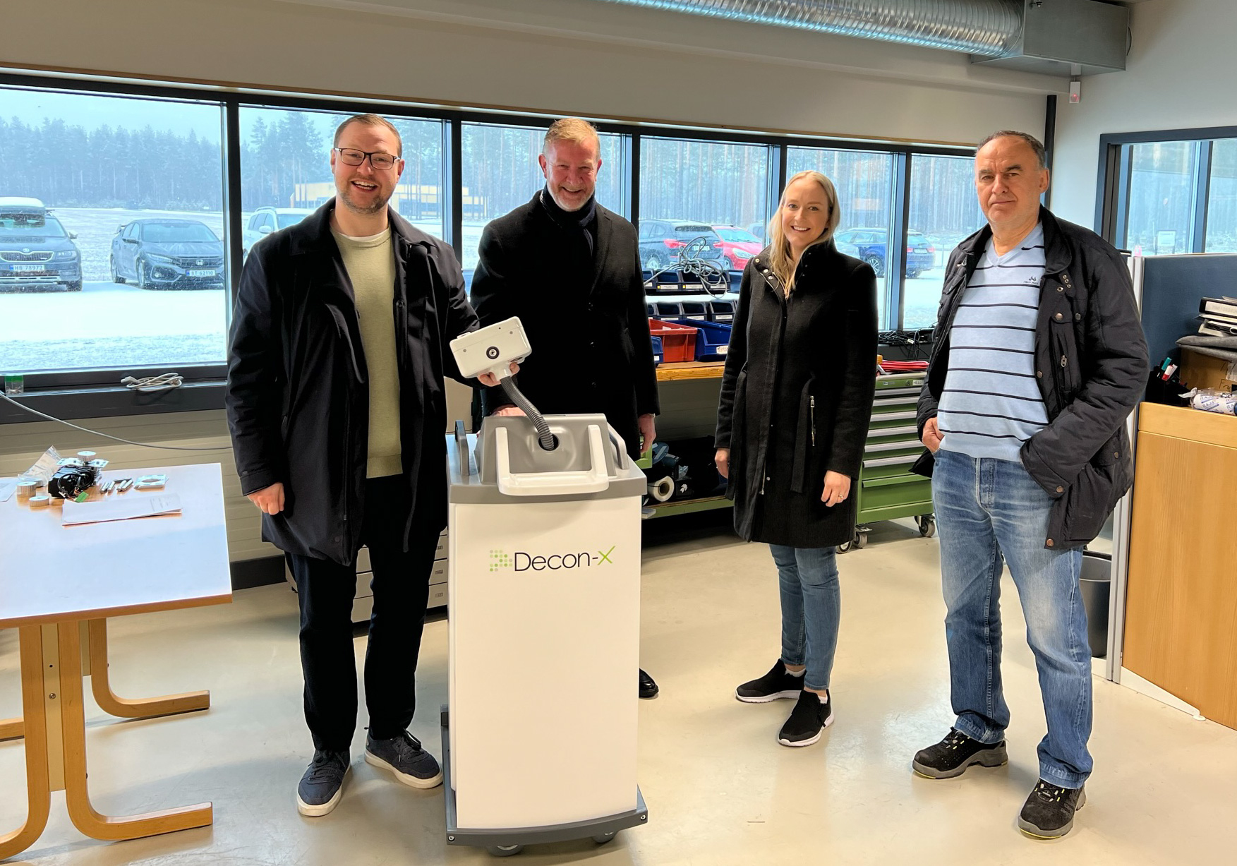 Fra venstre: Erlend Svardal Bøe, Bjørn Platou (Decon-X), Sandra Bruflot og Dragan Katavic (Tronrud Engineering).